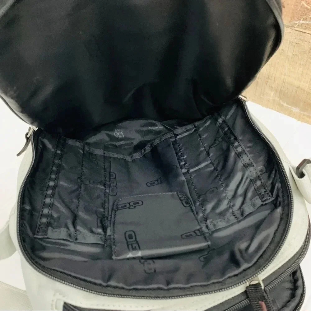 Ogio Purse - Picture 5 of 7